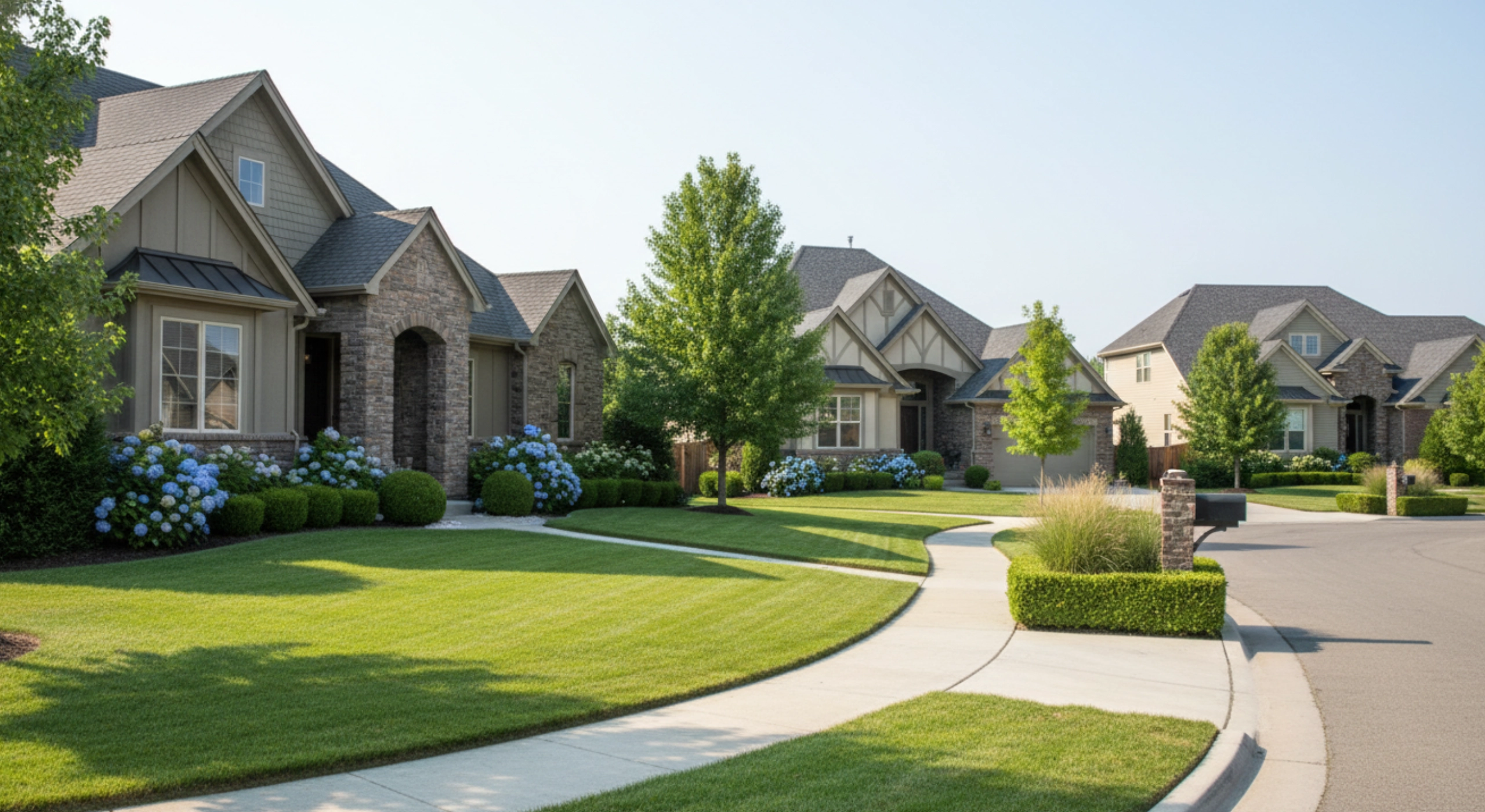 What to Expect from HOA Landscaping Standards in Eagle